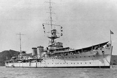 HMS Dunedin at anchor (RNZN Museum AAD0139)