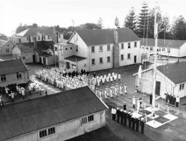 HMNZS Tamaki Colours 1951 (ABZ 0095 RNZN Museum)