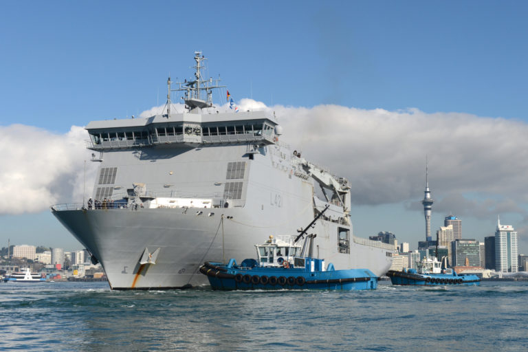 20130722_PH_L1020290_0009.JPG HMNZS Canterbury departs Devonport Naval Base for the Solomon Islands