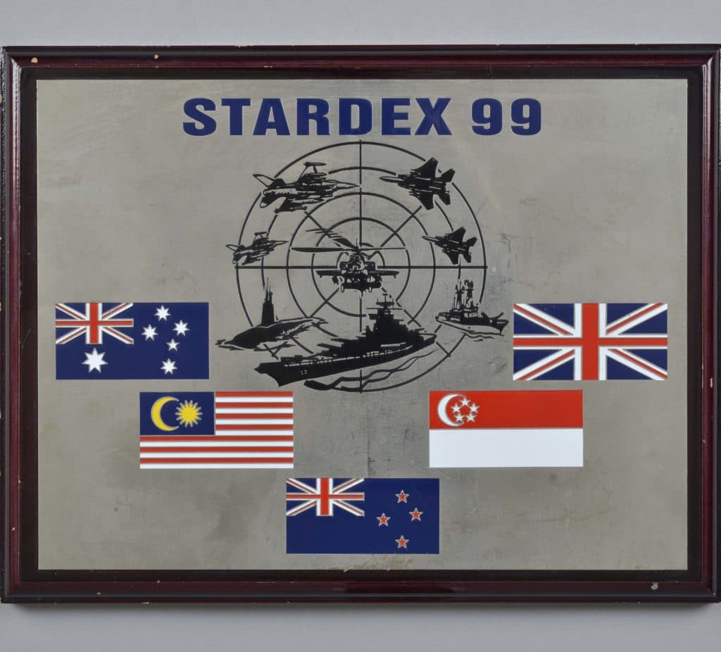 Plaque, Stardex 1999 Presented to HMNZS Endeavour