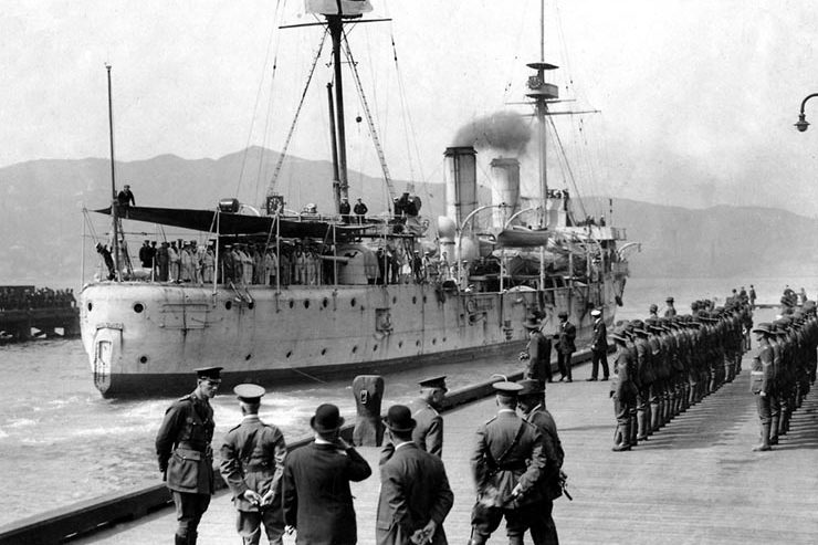 AAC-0016-HMS-Philomel-Berthing-at-the-ferry-wharf-Wellington-1917 HMS Philomel Berthing at the ferry wharf Wellington 1917
