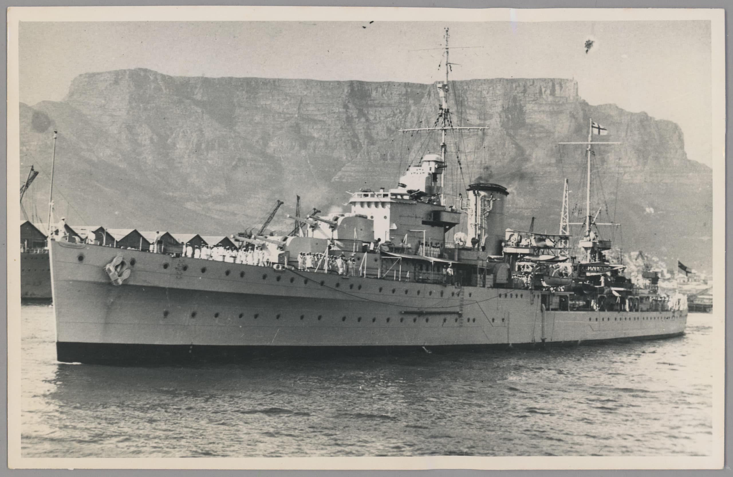 VICTORY AT SEA ~  ROYAL NAVY ~  HMS NEPTUNE ~ NEW 