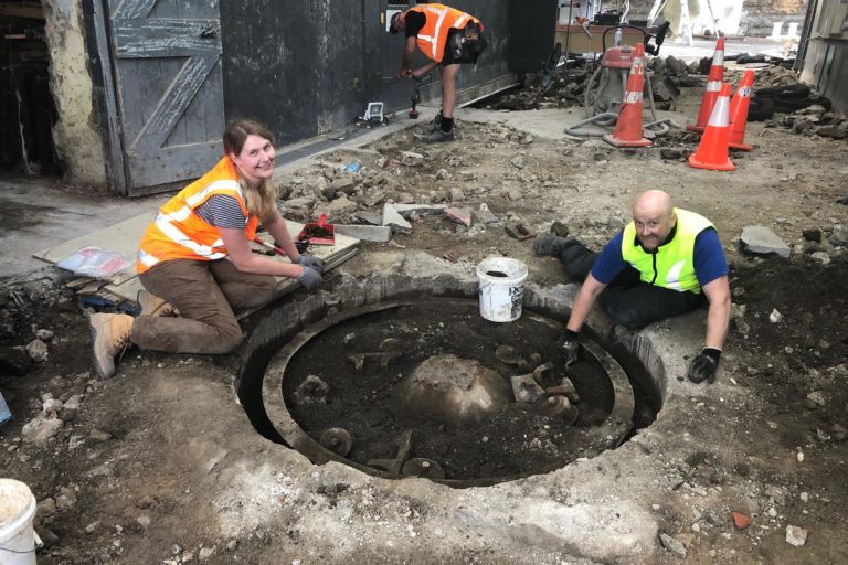 IMG_2413 Uncovering the turntables